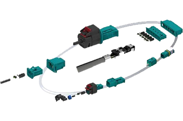 傳感器線(xiàn)束通常由多根電線(xiàn)和連接器組成，這些電線(xiàn)根據(jù)傳感器的類(lèi)型和功能而有所不同。例如，壓力傳感器線(xiàn)束通常包括壓力傳感器、信號(hào)轉(zhuǎn)換器和信號(hào)連接器等。在傳感器線(xiàn)束中，信號(hào)轉(zhuǎn)換器將傳感器的信號(hào)轉(zhuǎn)換為適當(dāng)?shù)碾娦盘?hào)，以便傳輸?shù)狡渌娮釉O(shè)備中。